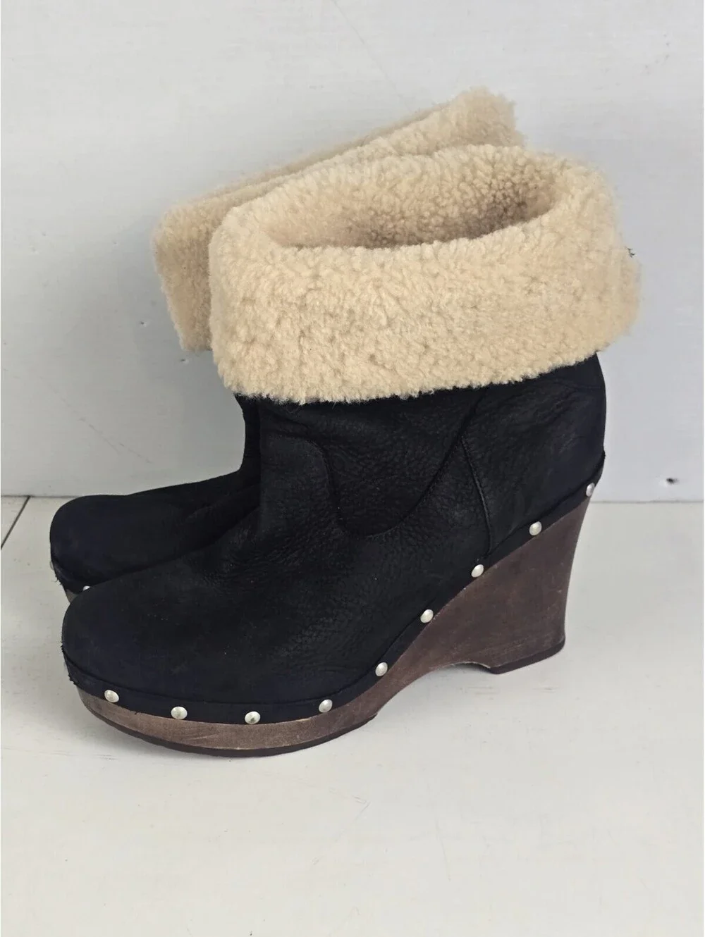 UGG Australia Black Leather Shearling Wedge Clog Boots Studded Wood Heel Size 11